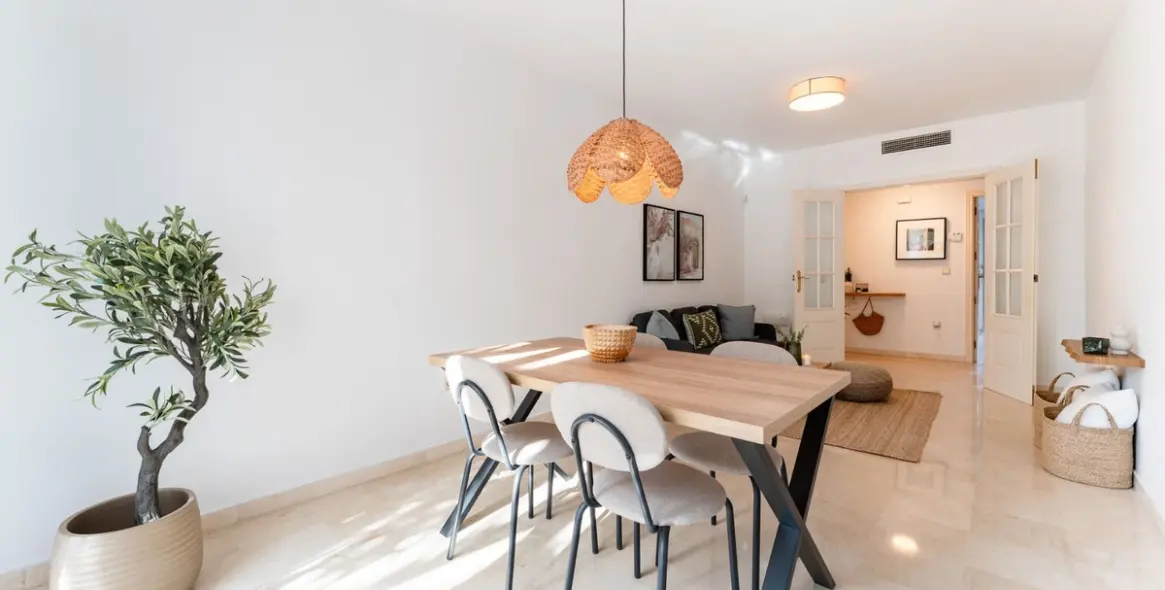 Sale of ground floor apartment in Estepona 43