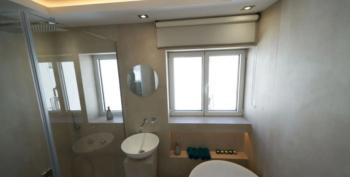 Venta de apartamento en planta media en Marbella 30