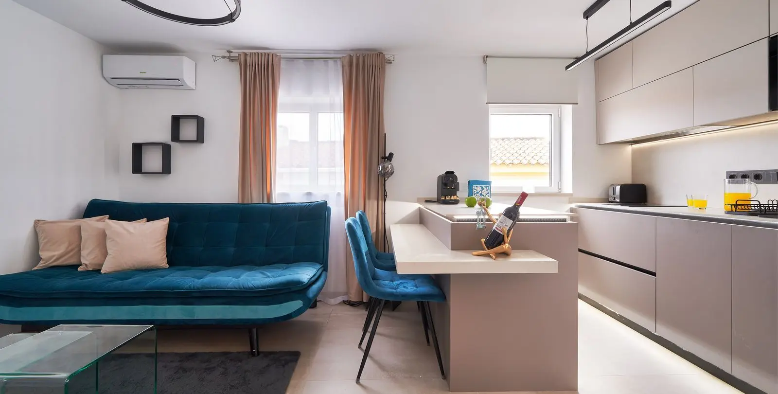 Venta de apartamento en planta media en Marbella 3