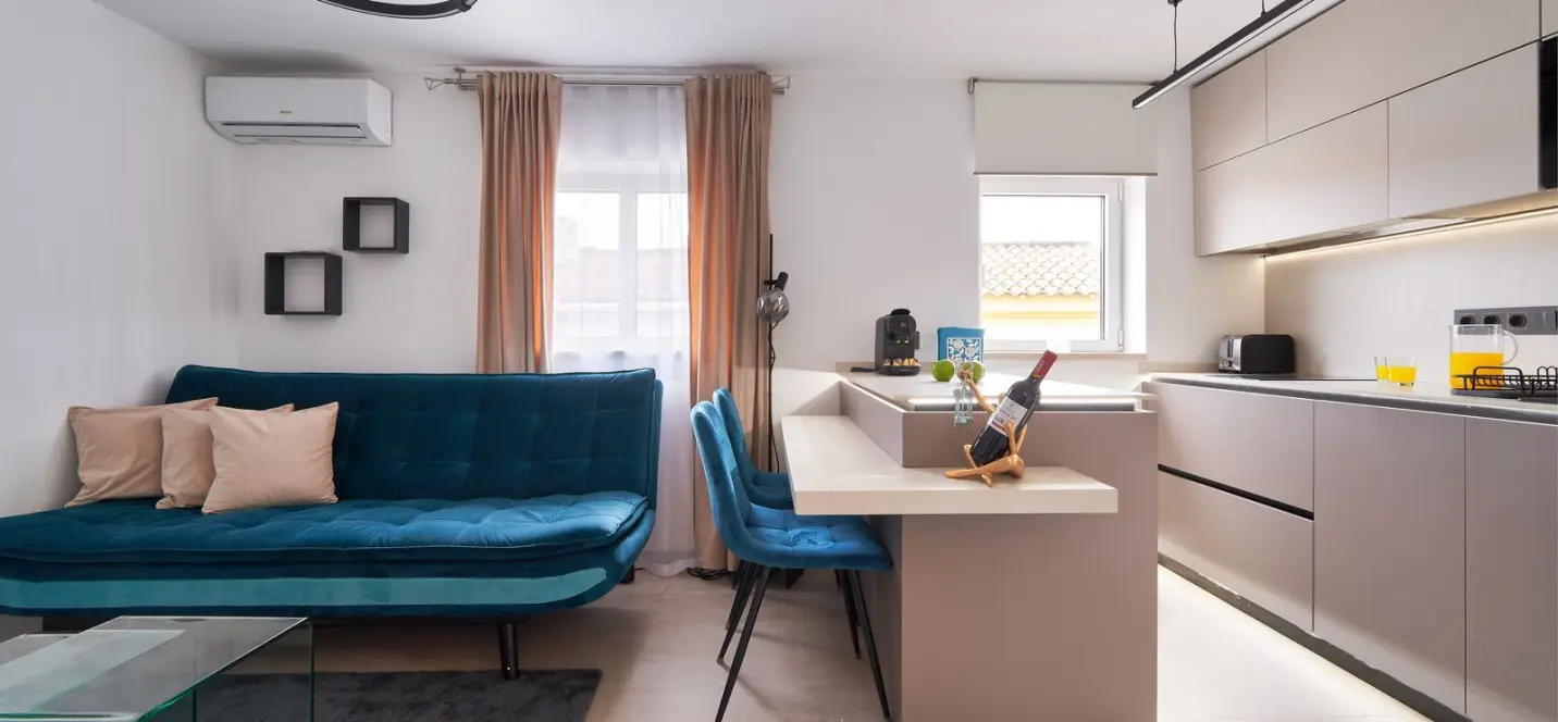 Venta de apartamento en planta media en Marbella 2