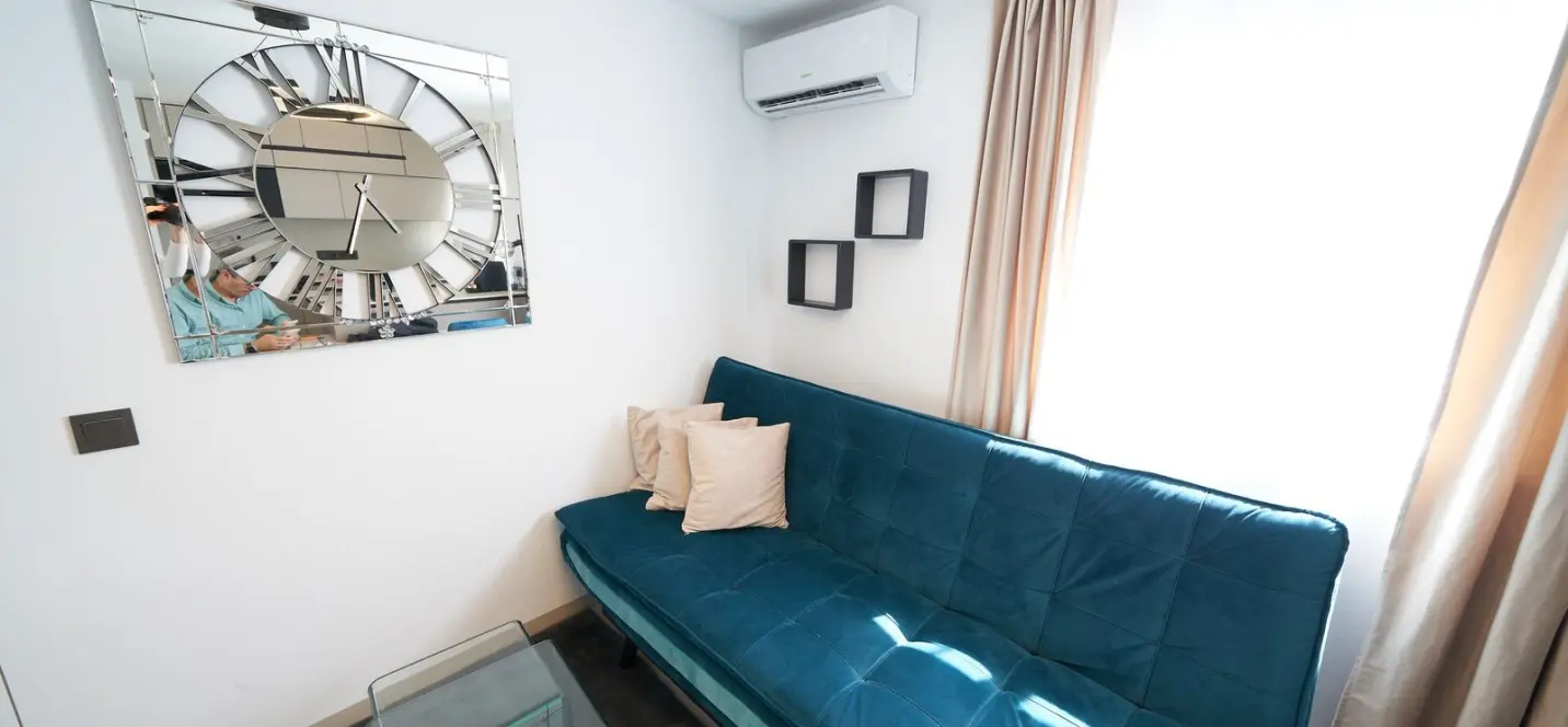 Venta de apartamento en planta media en Marbella 4