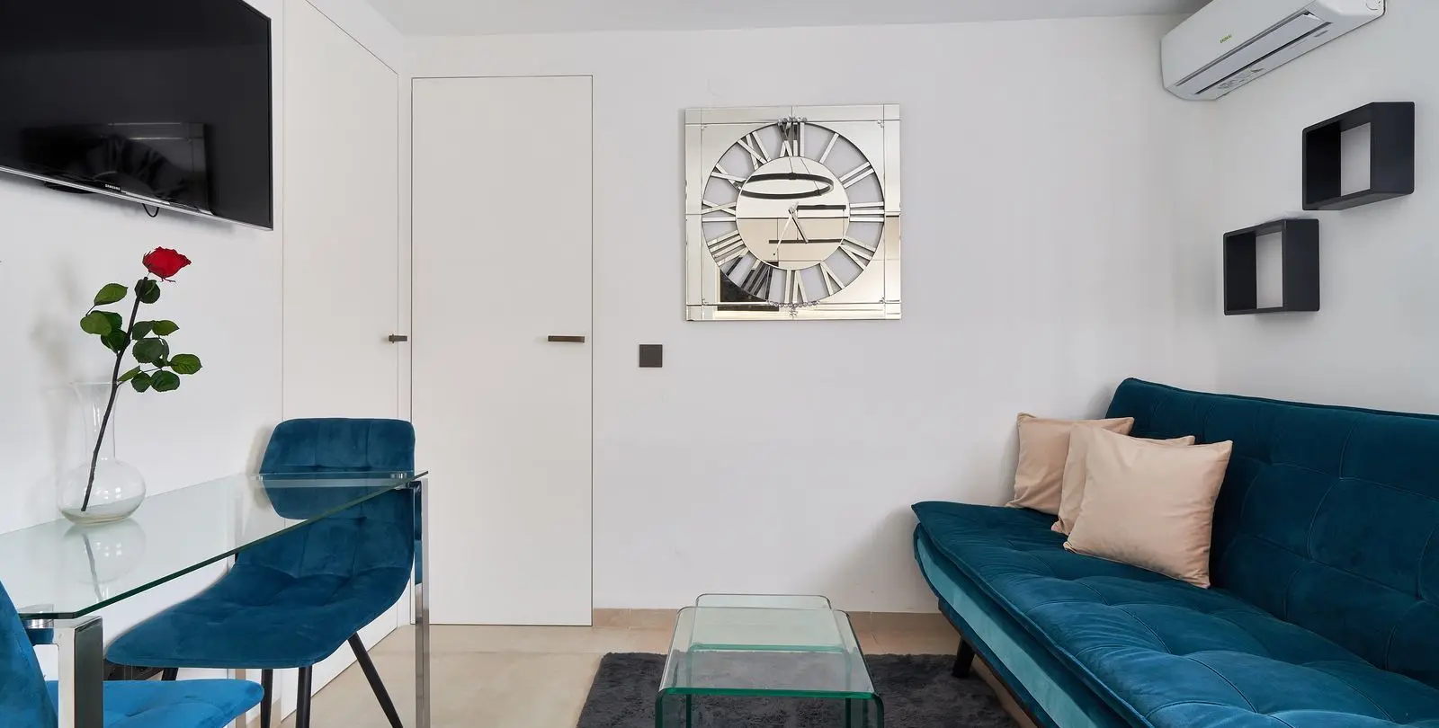 Venta de apartamento en planta media en Marbella 8
