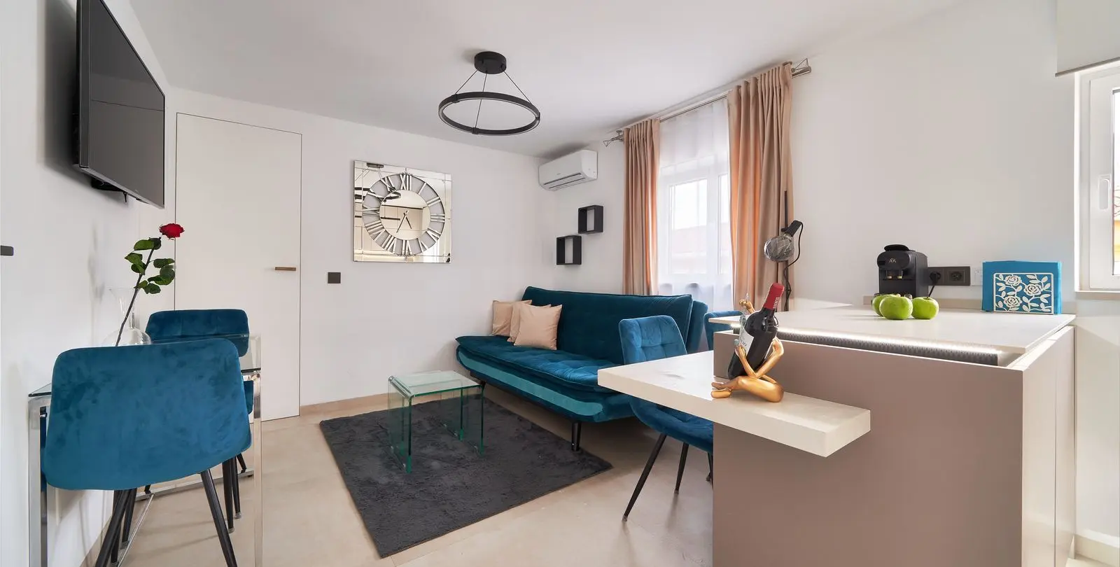Venta de apartamento en planta media en Marbella 9