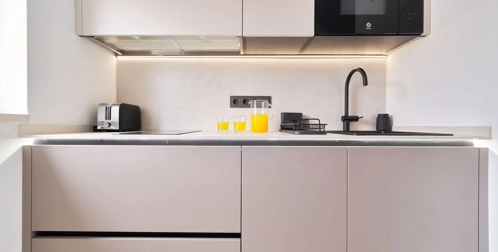 Venta de apartamento en planta media en Marbella 12