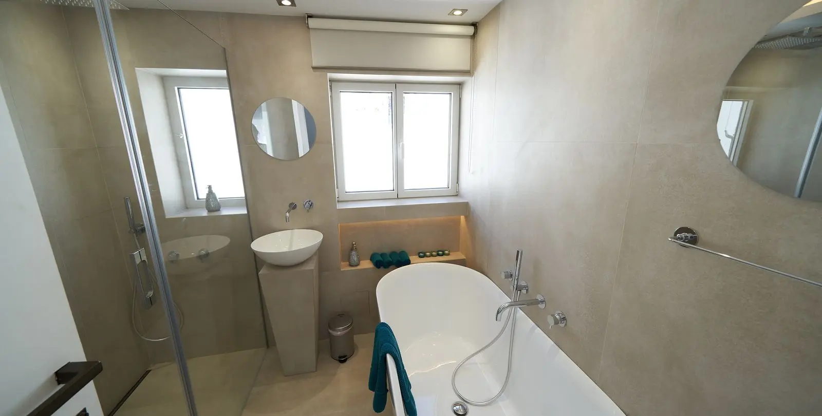 Venta de apartamento en planta media en Marbella 29