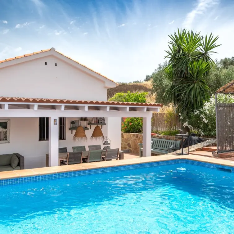 Sale of finca - cortijo in Alora