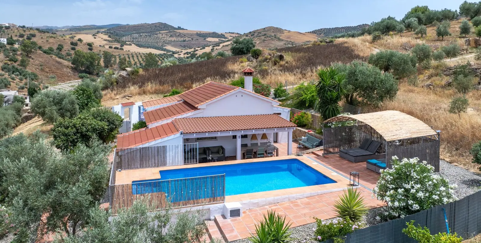 Sale of finca - cortijo in Alora 3