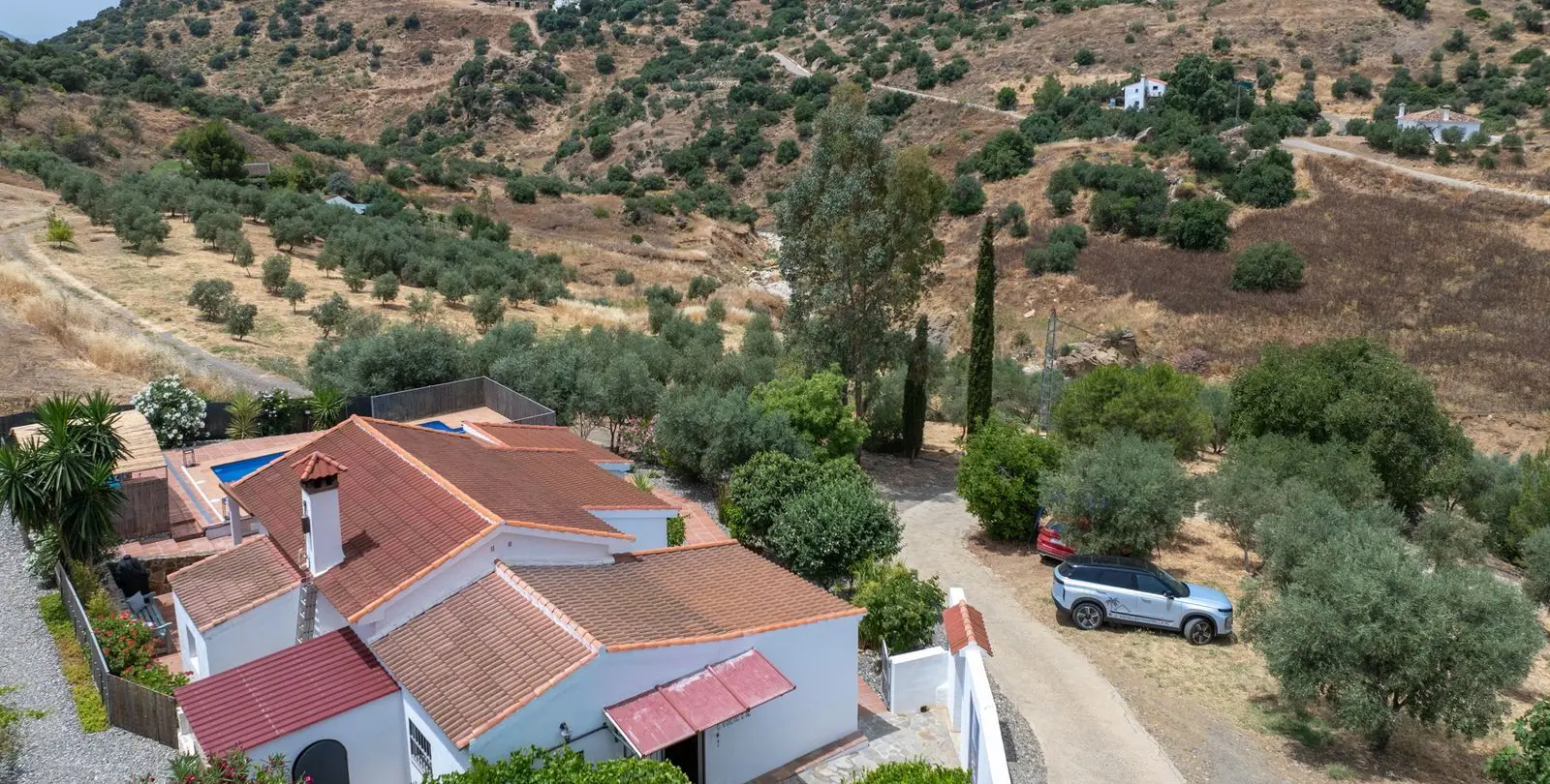 Sale of finca - cortijo in Alora 36
