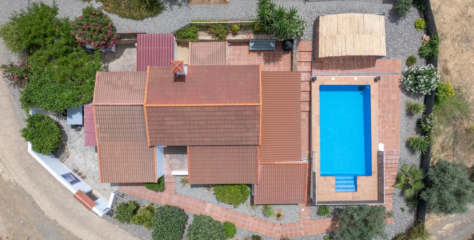 Sale of finca - cortijo in Alora 37