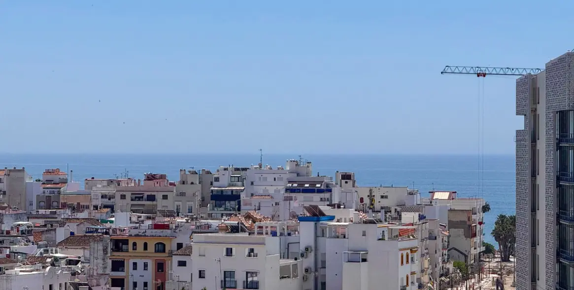 Продажа пентхауса в Estepona 1