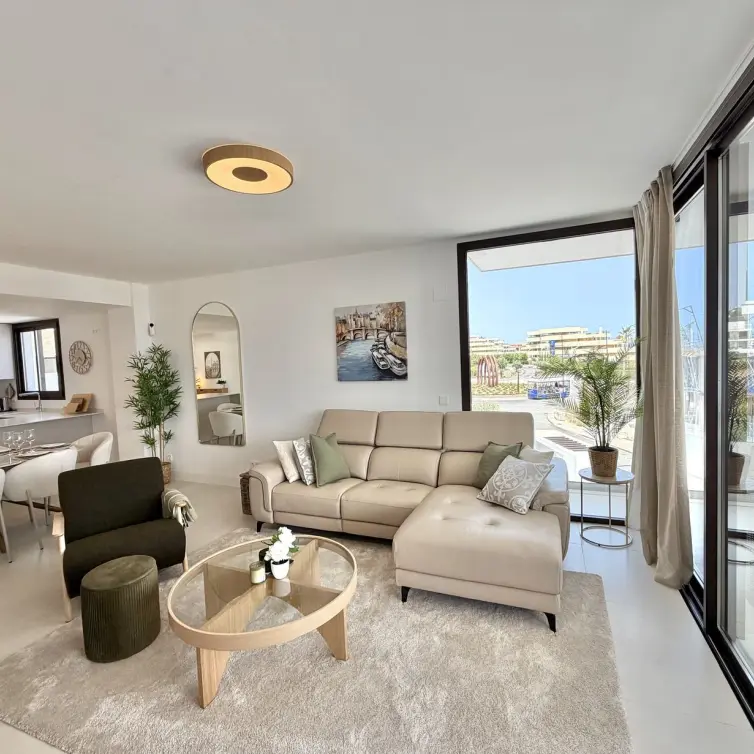 Продажа апартаментов на среднем этаже в Fuengirola
