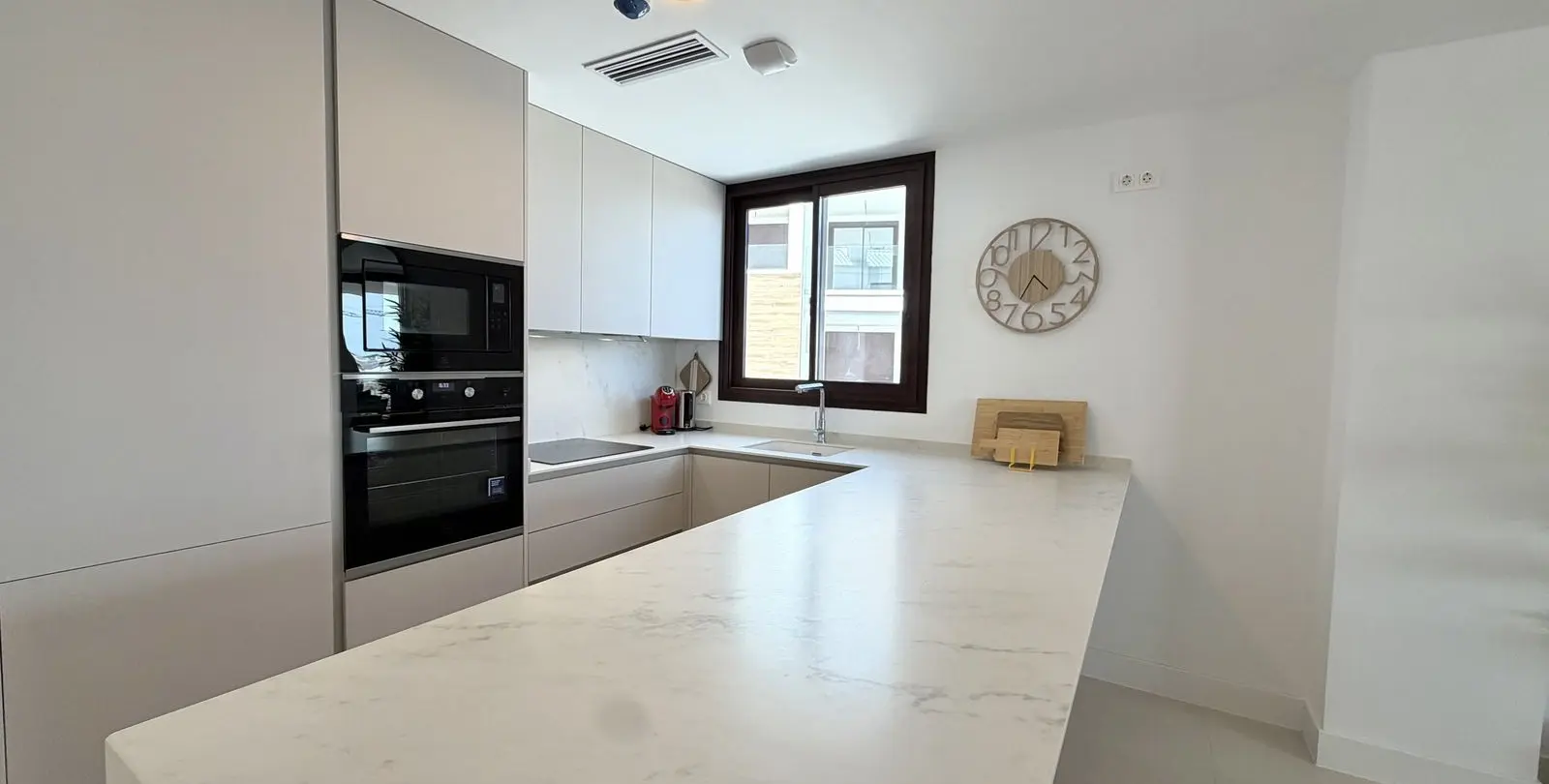 Продажа апартаментов на среднем этаже в Fuengirola 6