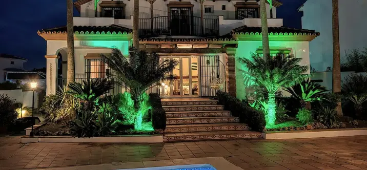 Sale of detached villa in Alhaurín el Grande 0