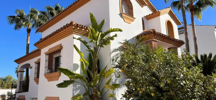 Sale of detached villa in Alhaurín el Grande 1