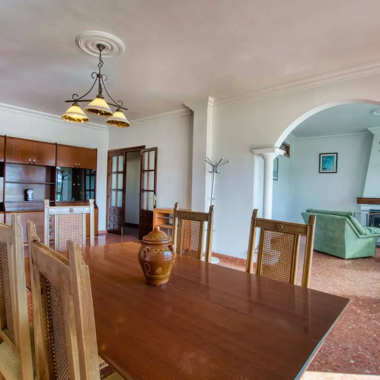 Sale of apartment complex in Vélez-Málaga