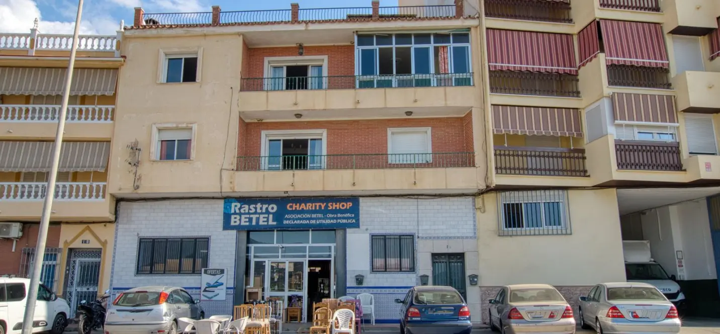 Sale of apartment complex in Vélez-Málaga 3
