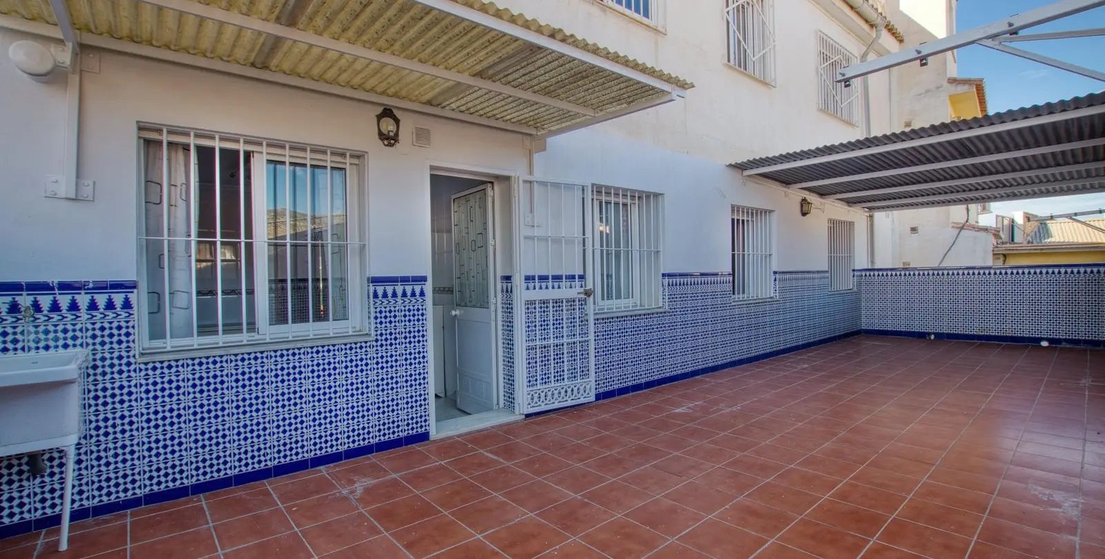 Sale of apartment complex in Vélez-Málaga 23