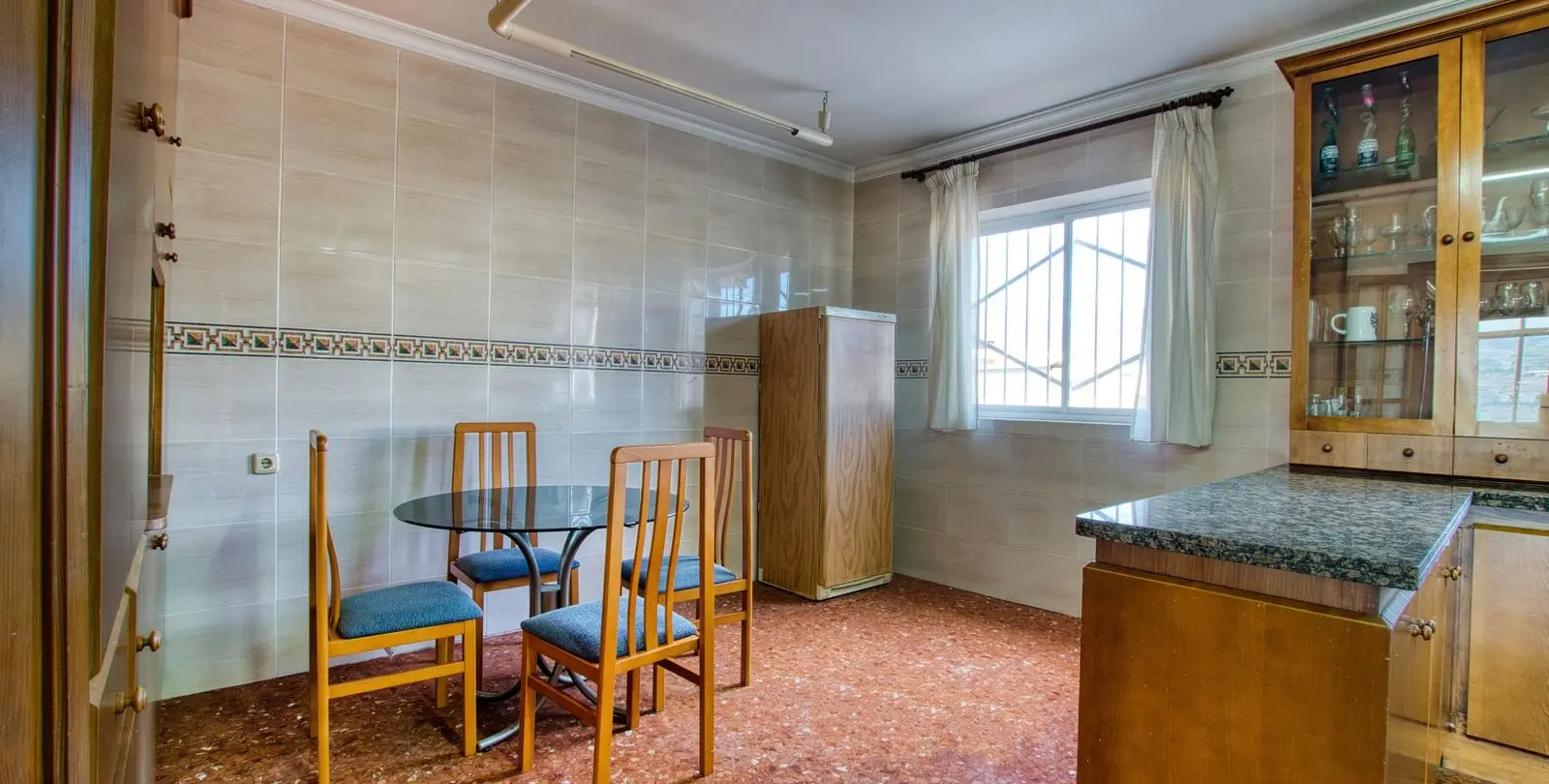 Sale of apartment complex in Vélez-Málaga 43