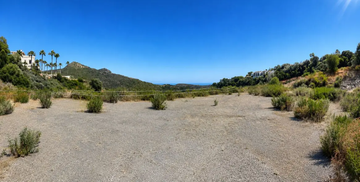 Venta de parcela residencial en Benahavís 20