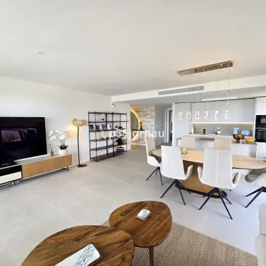 Sale of middle floor apartment in Selwo