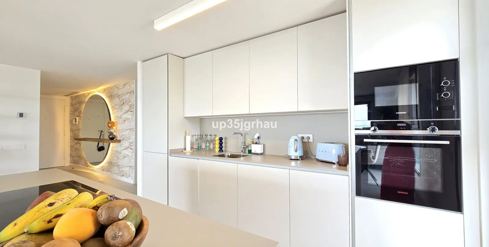 Продажа апартаментов на среднем этаже в Selwo 17