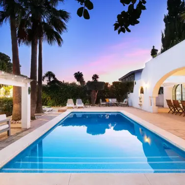 Venta de villa independiente en Marbella