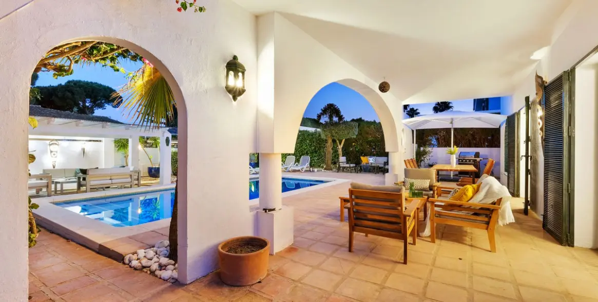 Venta de villa independiente en Marbella 35