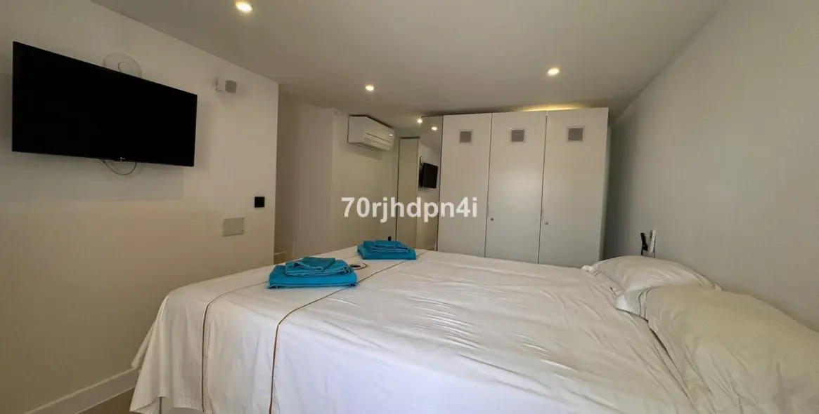Venta de villa independiente en Estepona 22