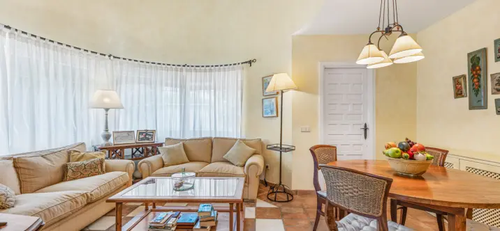 Venta de villa independiente en San Pedro de Alcántara 3