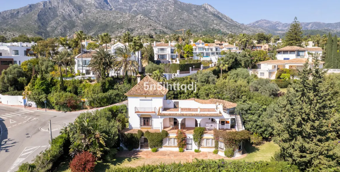 Venta de villa independiente en The Golden Mile 1