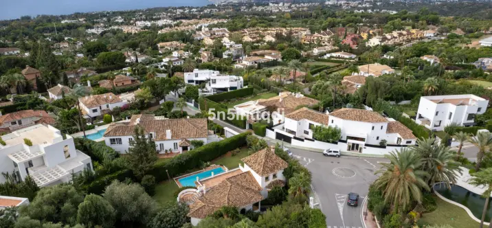 Venta de villa independiente en The Golden Mile 3