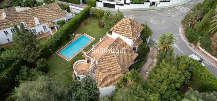 Venta de villa independiente en The Golden Mile 4
