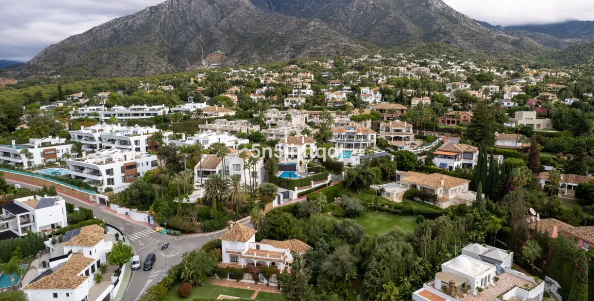 Venta de villa independiente en The Golden Mile 10