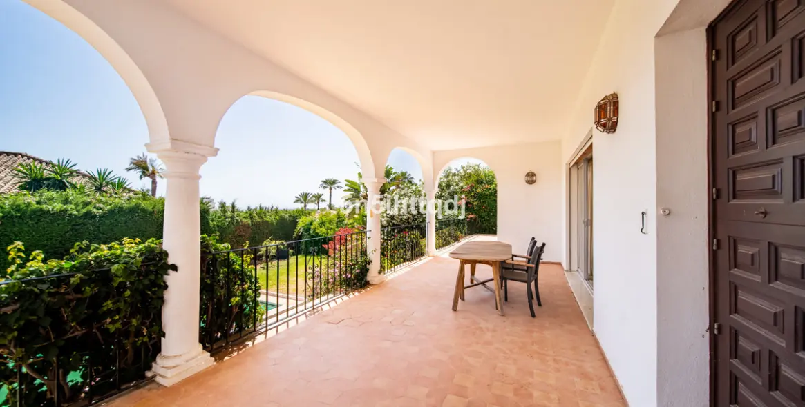 Venta de villa independiente en The Golden Mile 13