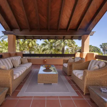 Venta de ático dúplex en San Pedro de Alcántara