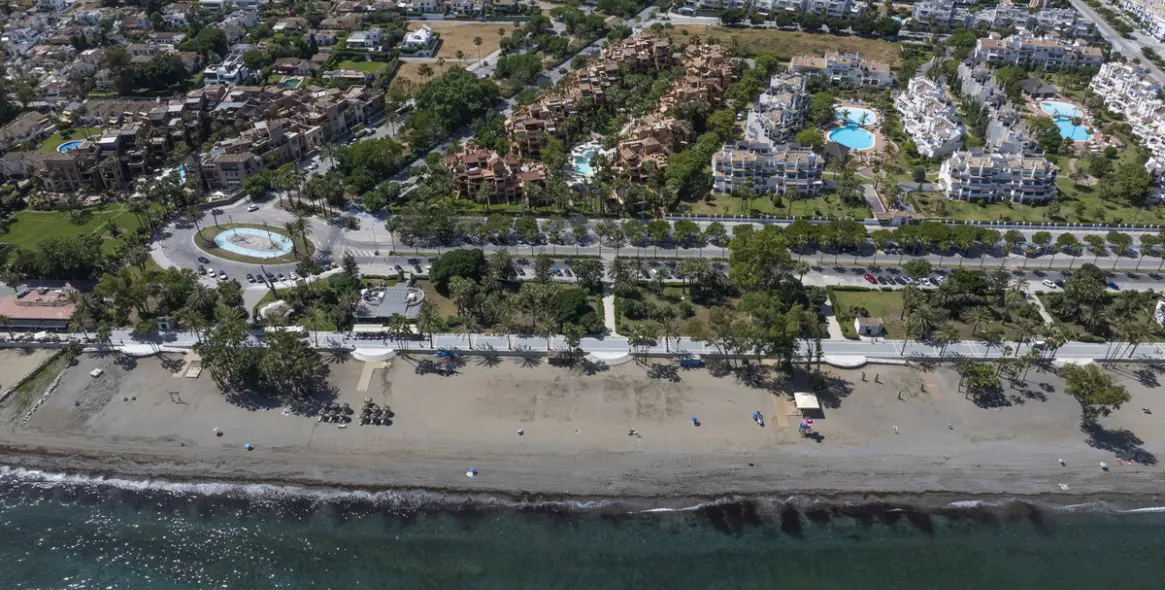 Venta de ático dúplex en San Pedro de Alcántara 41