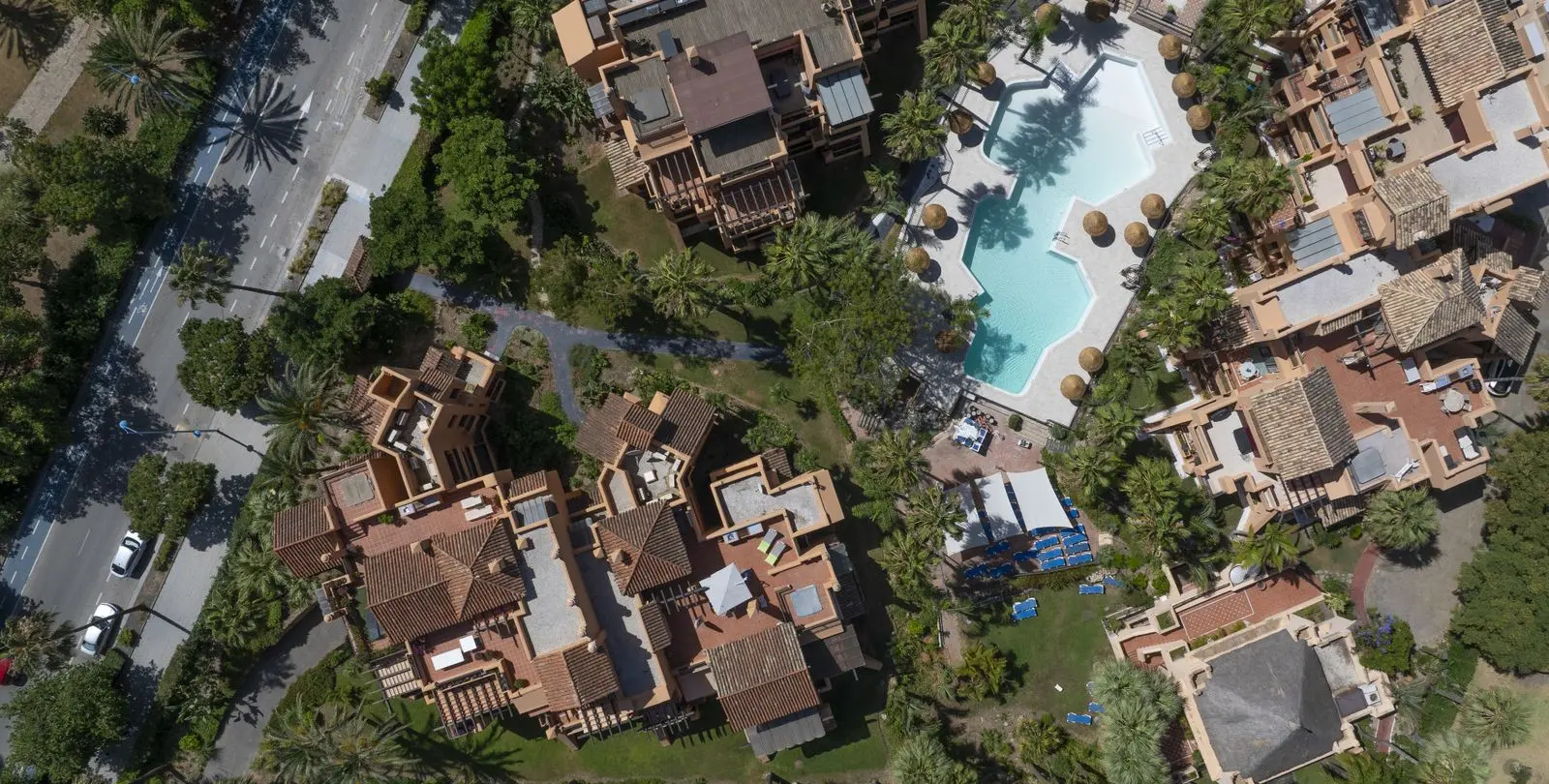 Продажа двухуровневого пентхауса в San Pedro de Alcántara 29