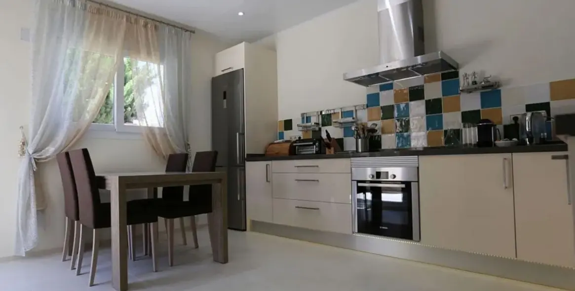 Long-term rent of detached villa in San Pedro de Alcántara 5