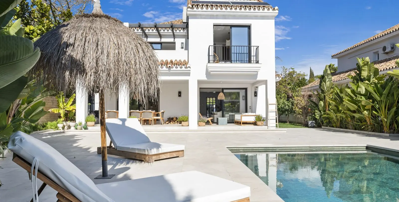 Short-term rent of detached villa in Nueva Andalucía 55