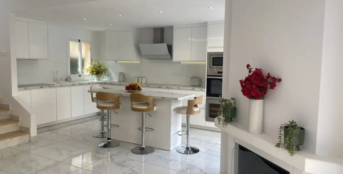 Long-term rent of townhouse in Marbella 19