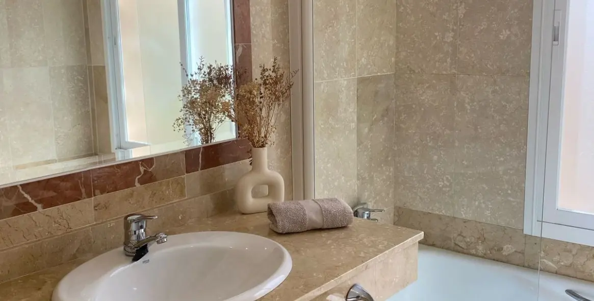 Long-term rent of townhouse in Marbella 36