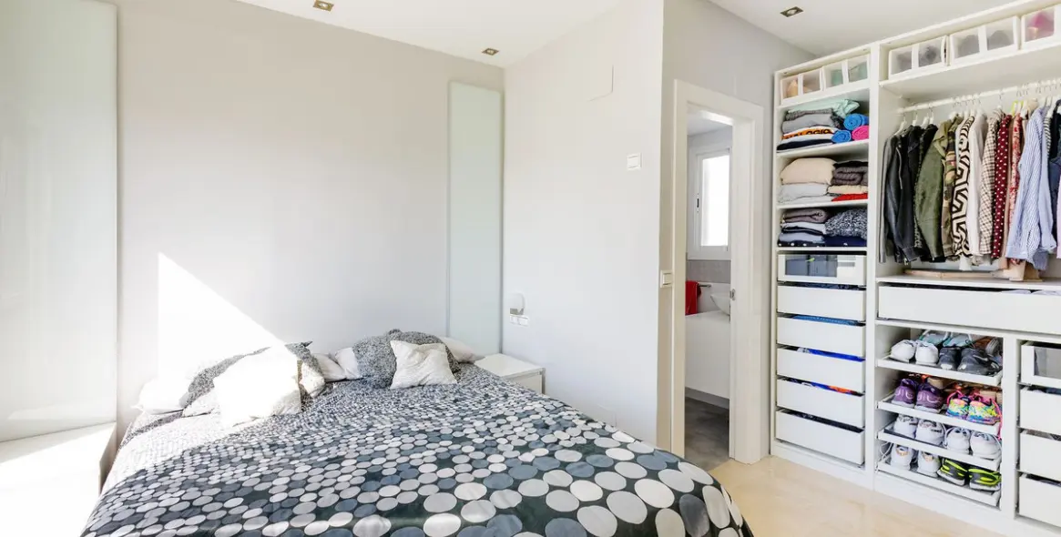 Venta de ático dúplex en Estepona 9