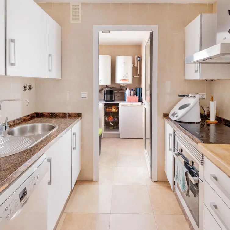 Venta de ático dúplex en Estepona
