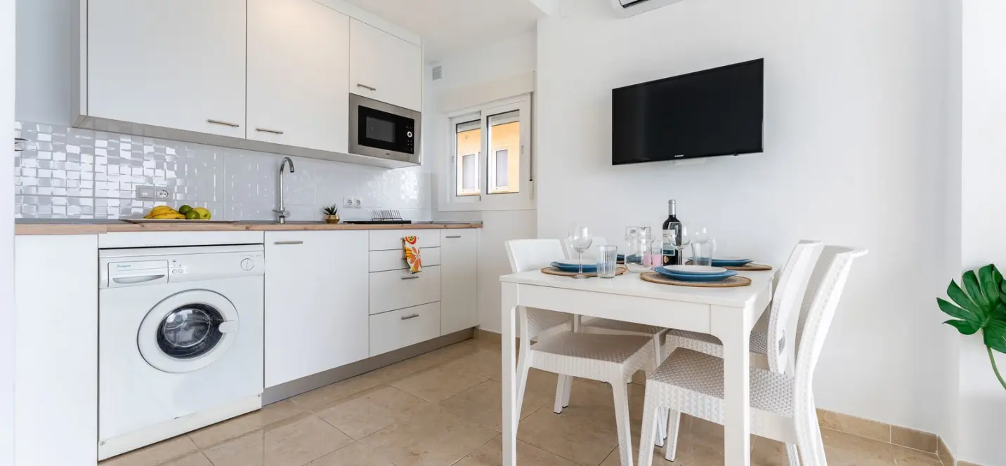 Продажа апартаментов на среднем этаже в Fuengirola 1