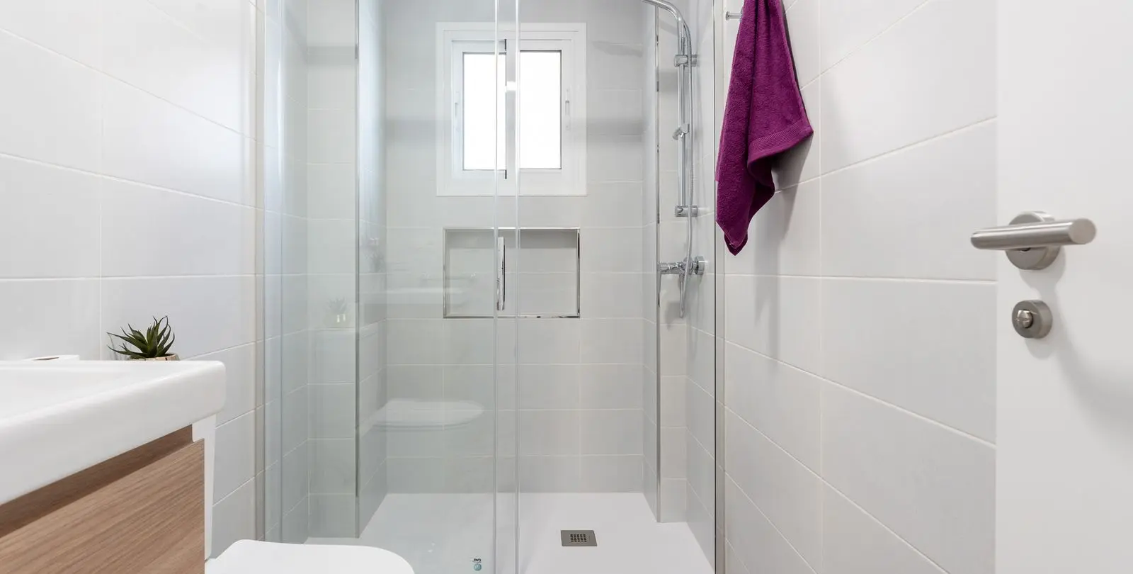 Sale of middle floor apartment in Fuengirola 5