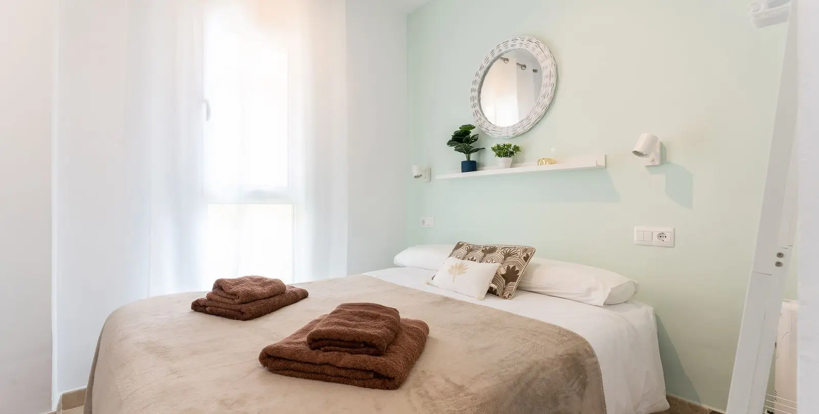 Sale of middle floor apartment in Fuengirola 6