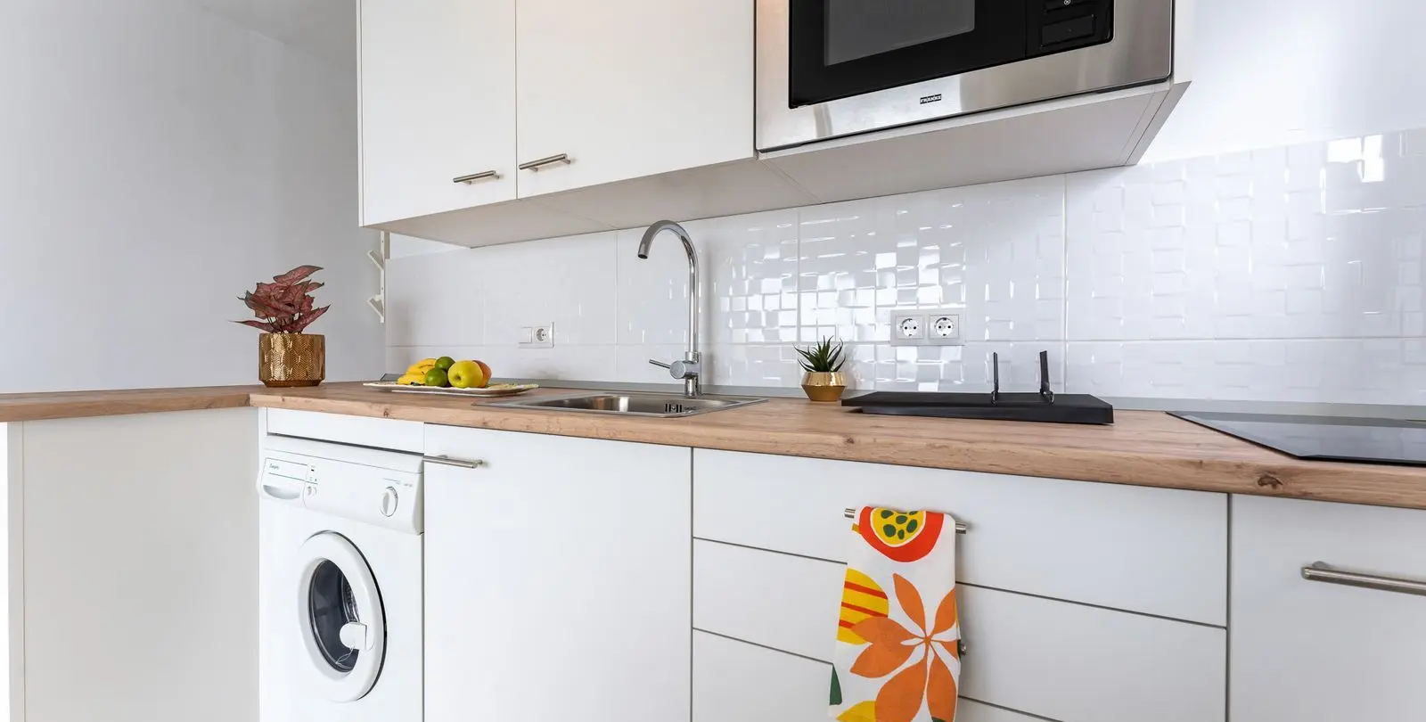 Sale of middle floor apartment in Fuengirola 9