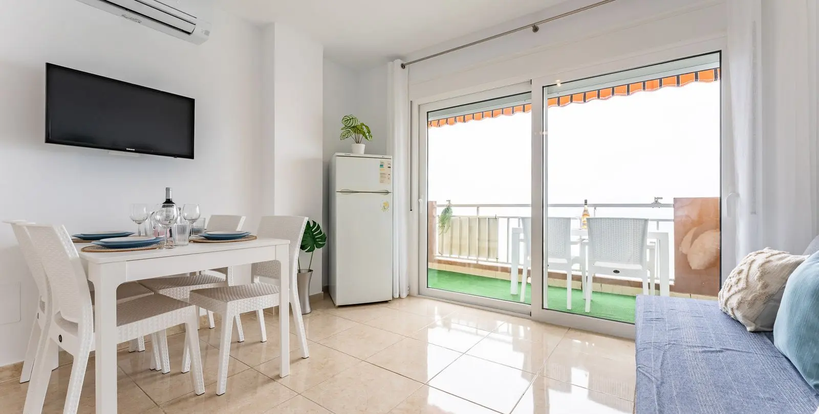 Sale of middle floor apartment in Fuengirola 10