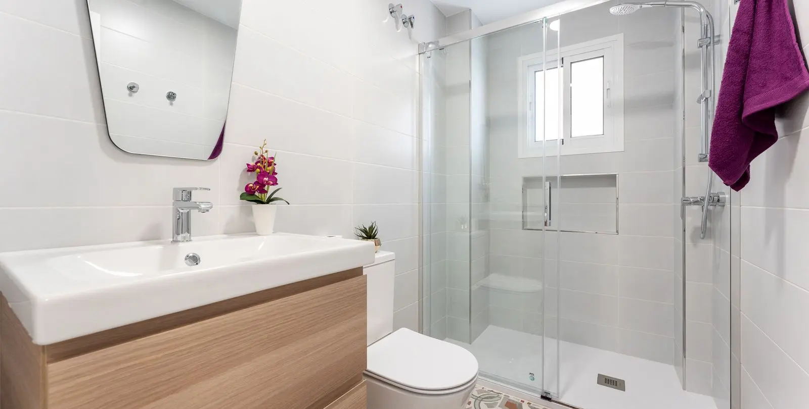 Sale of middle floor apartment in Fuengirola 17