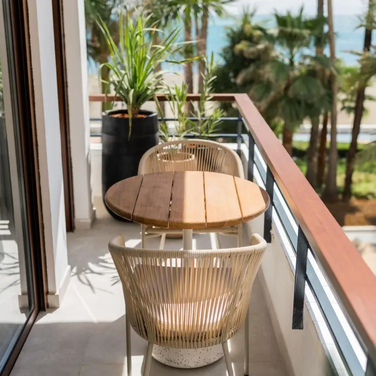 Venta de apartamento en planta media en Estepona